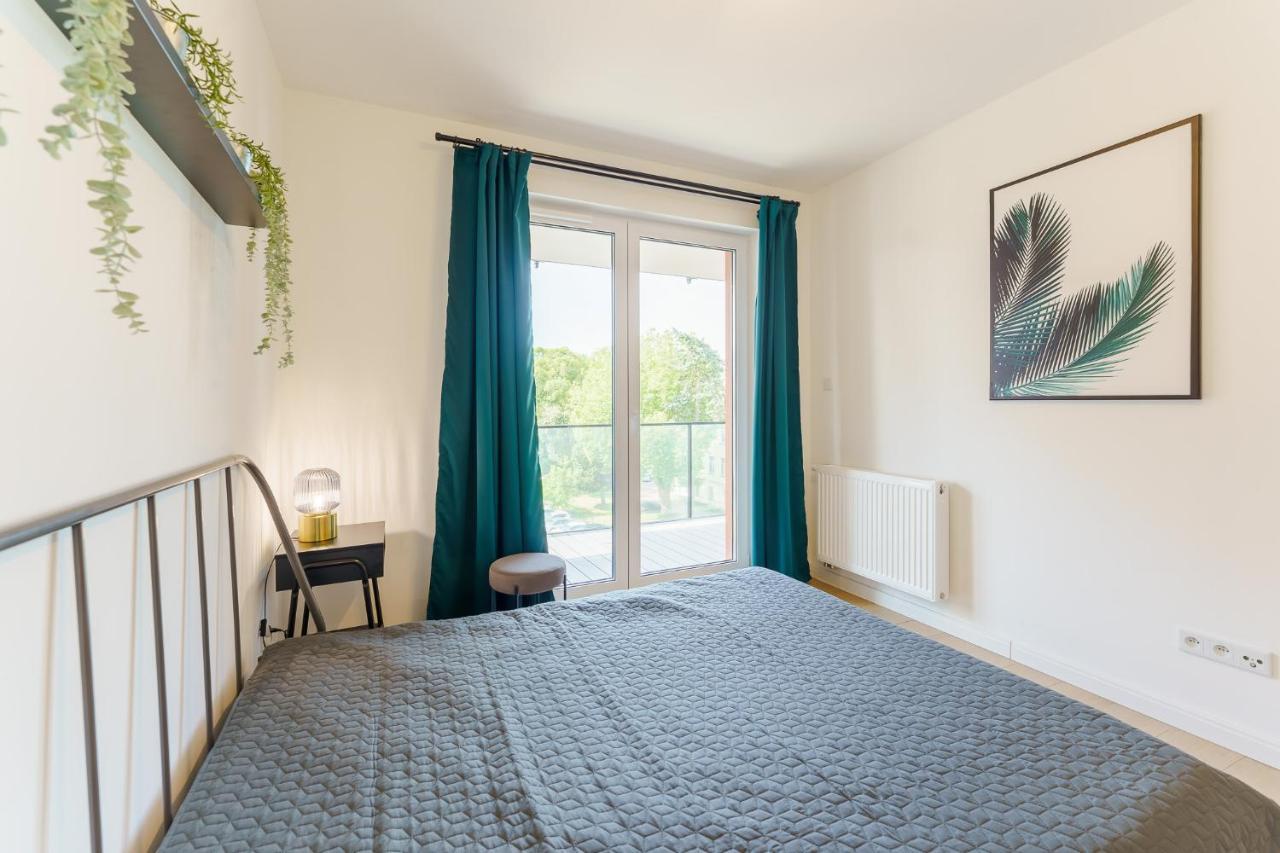 Апартаменты Wyspa Solna Apartament Lux Колобжег Экстерьер фото